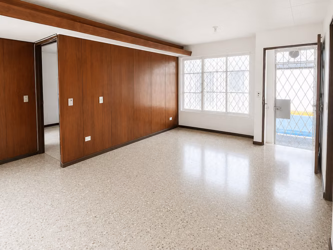 Casa en Alquiler San José Centro | Ideal para Oficinas o Vivienda | Cerca Barrio Chino | - Imagen 3