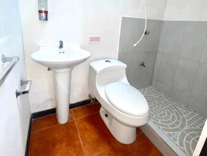 Casa en Alquiler San José Centro | Ideal para Oficinas o Vivienda | Cerca Barrio Chino | - Imagen 13