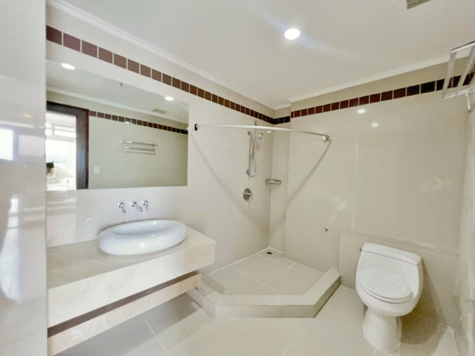 Venta apto con excelente ubicación y acabados, La Sabana. (MN) - Imagen 6