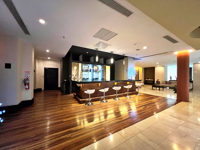 Venta apto con excelente ubicación y acabados, La Sabana. (MN) - Imagen 9