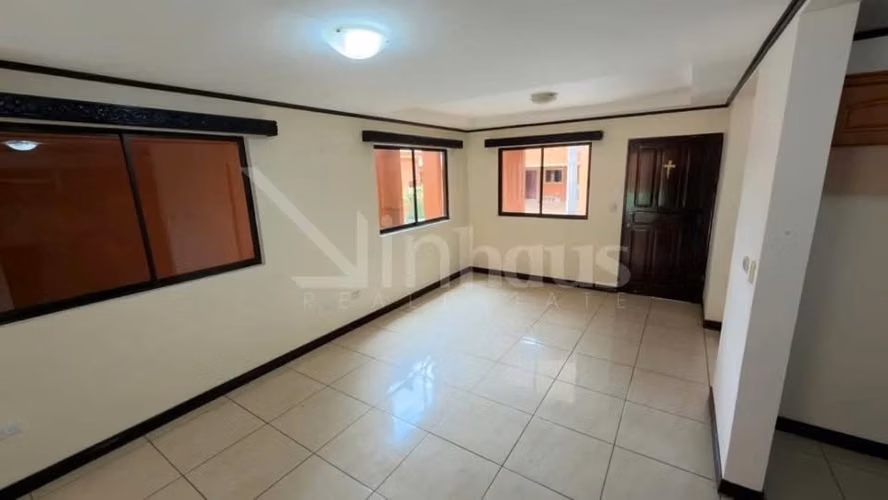 Venta de casa en Desamparados-AS