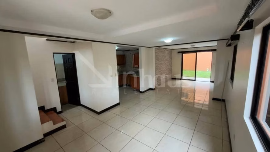 Venta de casa en Desamparados-AS
