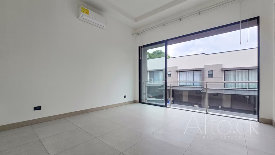 CASA EN LINDORA |  3 HABITACIONES  |  JARDIN CERRADO  |  LINEA BLANCA - Imagen 4