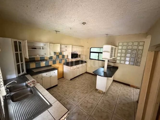 Venta de casa en Cartago-AS