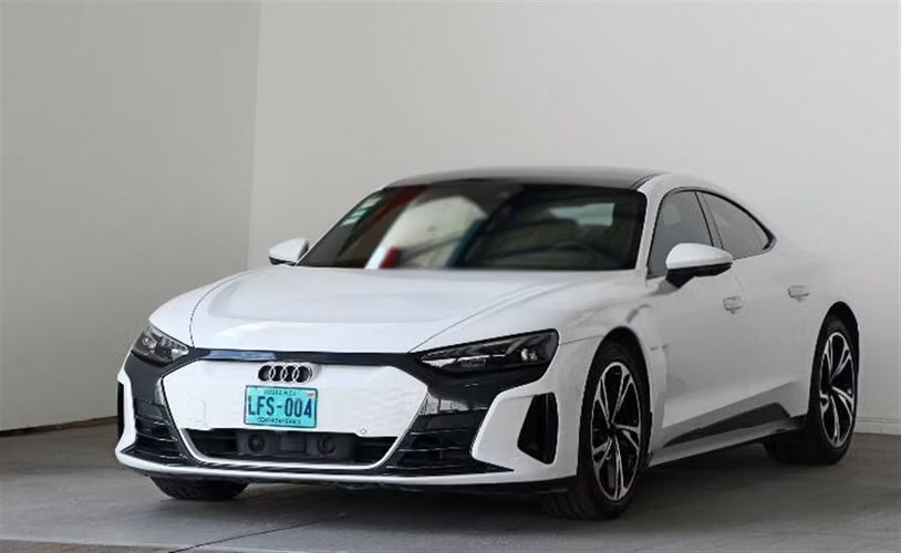 AUDI E-TRON 2023 AUTOMÁTICA ELÉCTRICO BLANCO