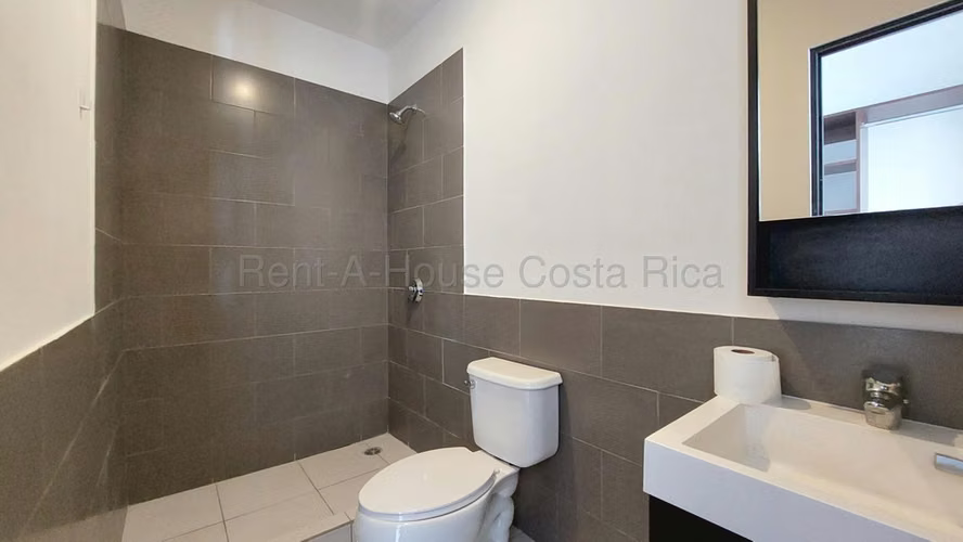 Alquiler de Apartamento en ULLOA-Heredia. LCV - Imagen 19