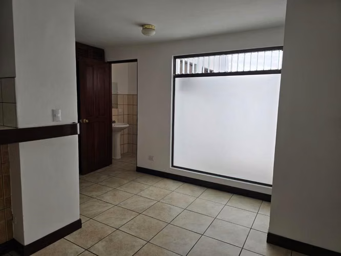 APARTAMENTO EN ALQUILER ESCAZÚ TREJOS MONTEALEGRE - Imagen 5