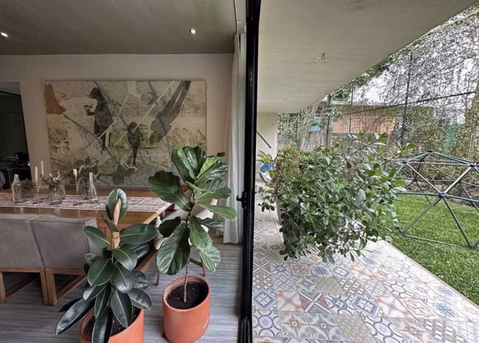 Apartamento  194 m2 de lujo con amplio jardín y terraza en Santa Ana Centro - Imagen 4
