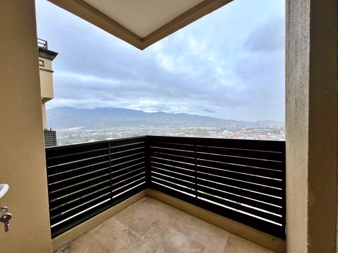 Venta apto contemporáneo con balcón, La Sabana. (IC) - Imagen 7