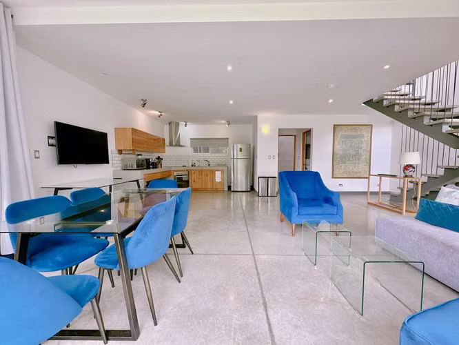 RESIDENCIAL RIO ORO: VENTA DE APARTAMENTO CON AMPLIO JARDÍN, SANTA ANA - Imagen 6