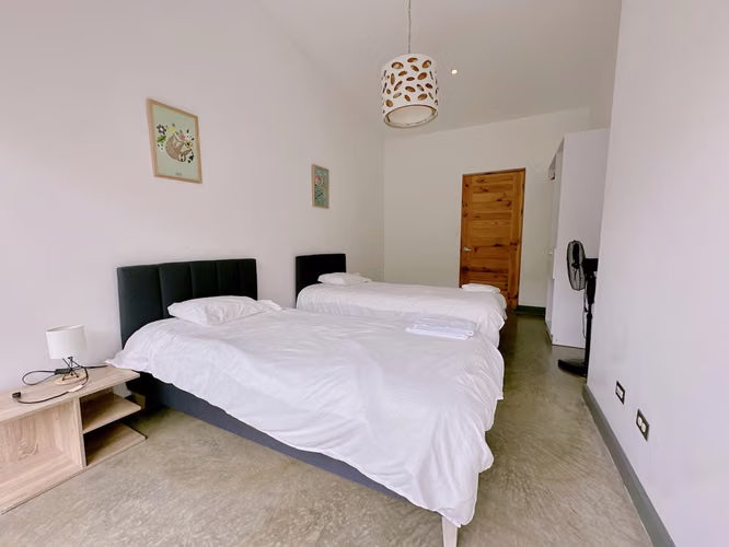RESIDENCIAL RIO ORO: VENTA DE APARTAMENTO CON AMPLIO JARDÍN, SANTA ANA - Imagen 13