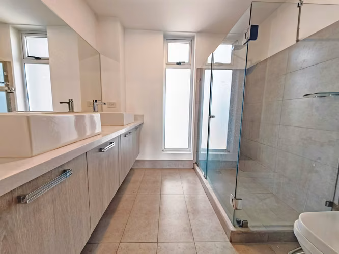 Alquiler de apartamento amoblado en Nunciatura. Moderno 96 M2 - Imagen 4