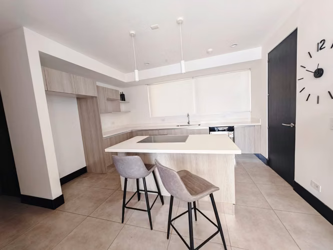 Alquiler de apartamento amoblado en Nunciatura. Moderno 96 M2 - Imagen 12