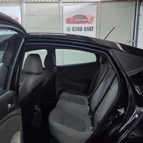 HYUNDAI ACCENT GLS 2015 AUTOMATICO MOTOR 1.600 CC PAQUETE ELECTRICO - Imagen 6