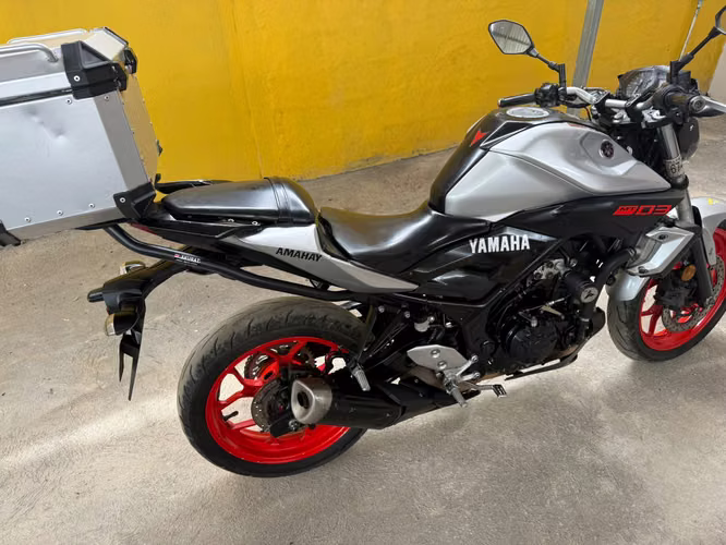 Se vende Yamaha MT-03