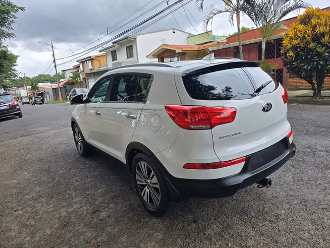 KIA SPORTAGE EX LIMITED 2015 AUTOMATICO TECHO PANORAMICO ASIENTOS DE CUERO CON CALEFACCION