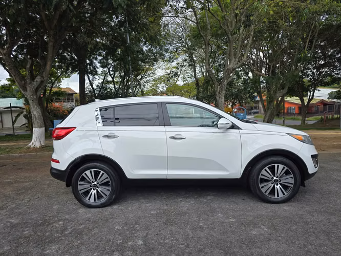 KIA SPORTAGE EX LIMITED 2015 AUTOMATICO TECHO PANORAMICO ASIENTOS DE CUERO CON CALEFACCION