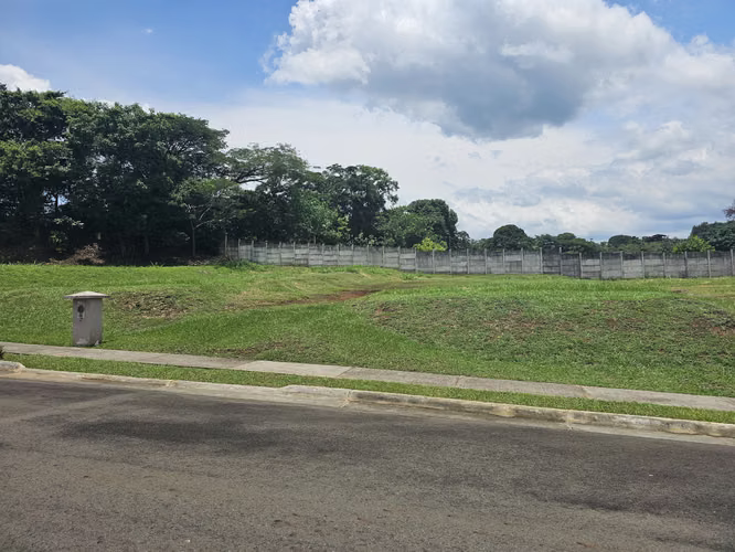 Lote en Condominio Hacienda Santander, Tacares de Grecia, Alajuela