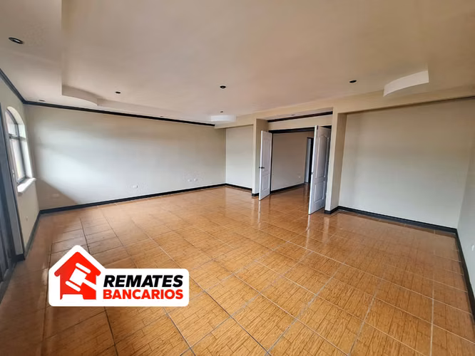 Casa en Urbanización Biamonte, Coronado, Remate