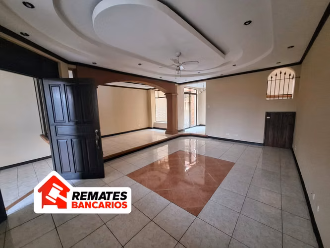 Casa en Urbanización Biamonte, Coronado, Remate