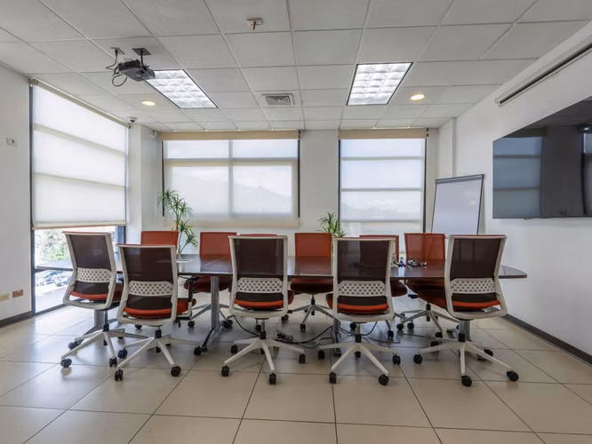 VENTA Y ALQUILER DE OFICINA EN SAN RAFAEL DE ESCAZÚ - Imagen 19