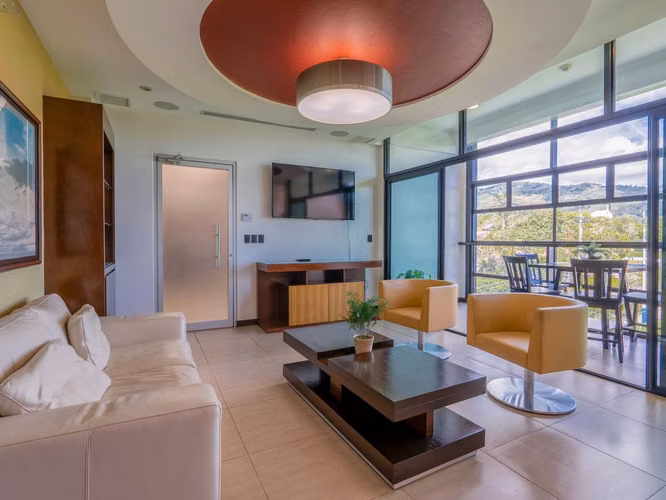 VENTA Y ALQUILER DE OFICINA EN SAN RAFAEL DE ESCAZÚ - Imagen 14