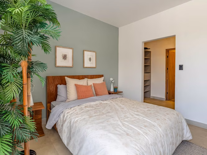 VENTA DE CASA EN CONDOMINIO EN ESCAZÚ GUACHIPELIN