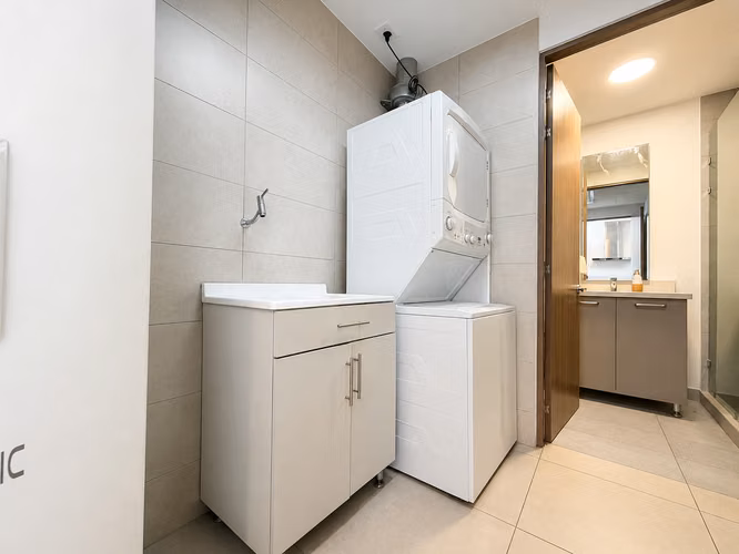 VENTA DE APARTAMENTO EN CONDOMINIO CERRO ALTO, ESCAZÚ - Imagen 19