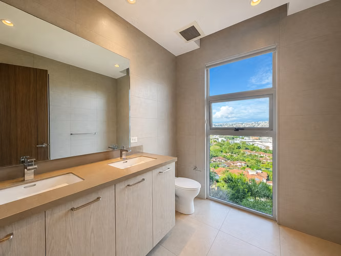 VENTA DE APARTAMENTO EN CONDOMINIO CERRO ALTO, ESCAZÚ - Imagen 13