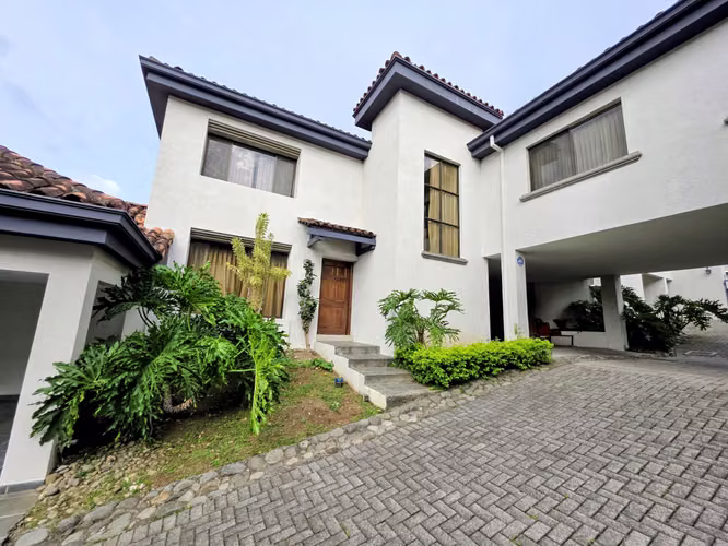 Rental Luxury house fully furnished - 124; Laurels de Escazu