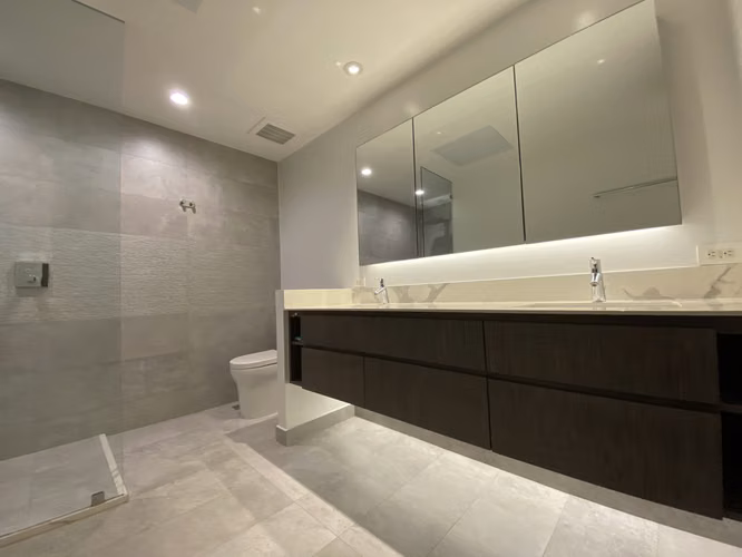 VENTA DE APARTAMENTO EN AVENIDA ESCAZÚ