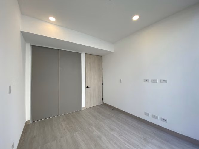 VENTA DE APARTAMENTO EN MID - Imagen 18