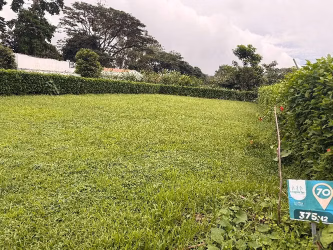 Lote en Condominio El Trapiche, zona premium con vista al Arenal — Fortuna - Imagen 7