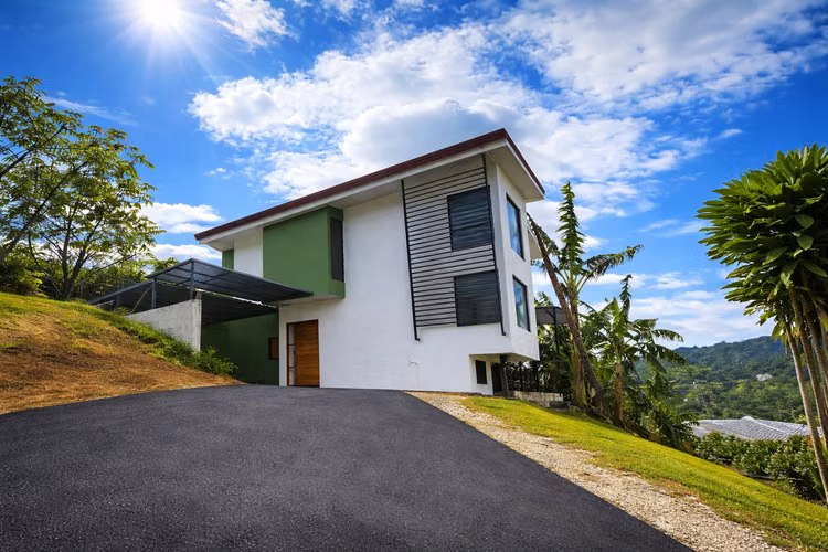 Se Vende Casa en San Gabriel de Aserrí con Vista a las Montañas -03