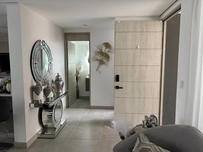 Venta de Casa en Condominio, Guachipelín, Escazú. 6059