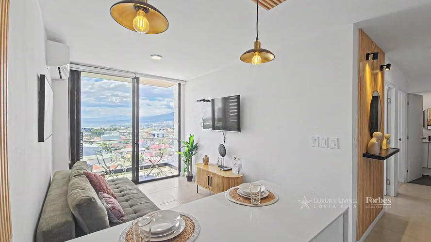 21461 - Apartamento en venta amueblado con vista, Rohrmoser