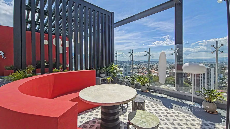 21461 - Apartamento en venta amueblado con vista, Rohrmoser