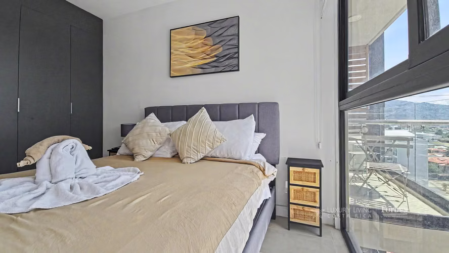 21461 - Apartamento en venta amueblado con vista, Rohrmoser