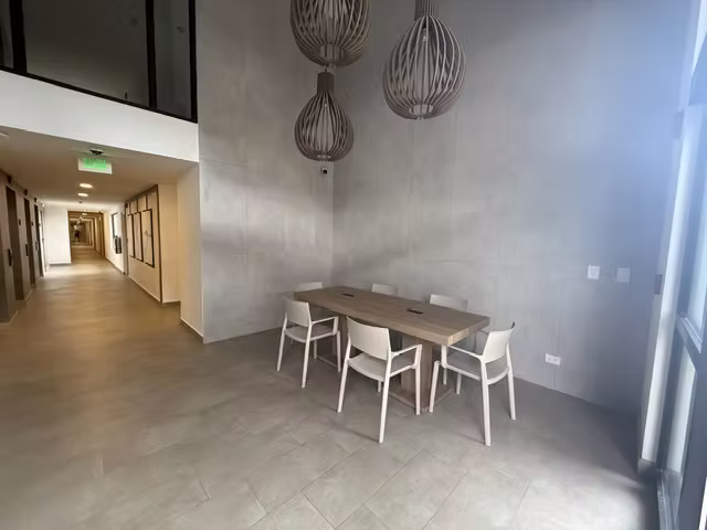 APARTAMENTO CON LINEA BLANCA 2 HABITACIONES EN SKYHOUSE ESTRENAR - Imagen 20