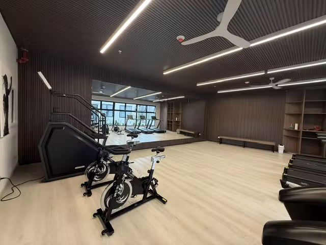APARTAMENTO CON LINEA BLANCA 2 HABITACIONES EN SKYHOUSE ESTRENAR - Imagen 17