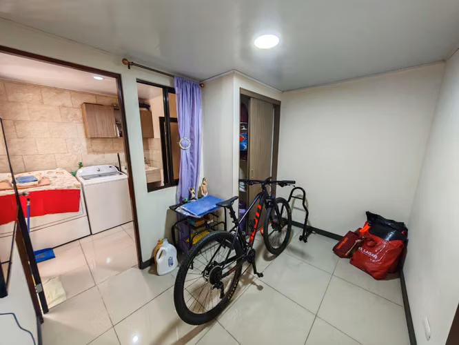Viví o invertí en Zapote | Casa en venta de 4 habitaciones con seguridad 24/7