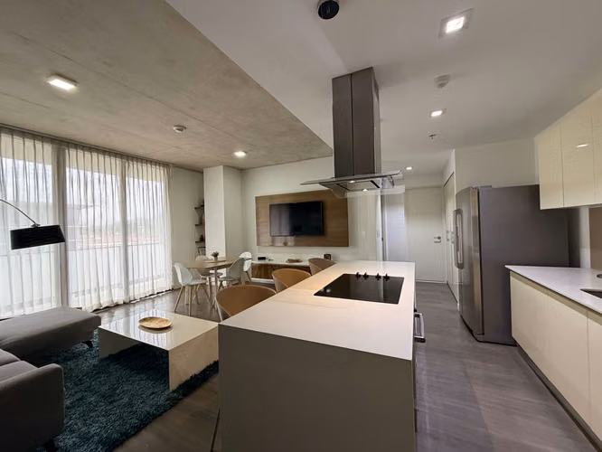 Alquiler de Apartamento Contemporáneo Full Amoblado en Condominio Escazú Village - Imagen 7