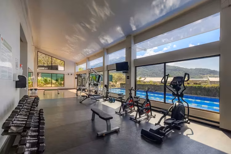 Oportunidad de Alquiler en Avalon Santa Ana Country Club - Imagen 5