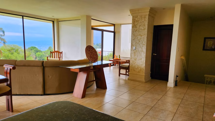 LUJOSA CASA DE MONTAÑA CON VISTAS EN SAN ANTONIO ESCAZU - Imagen 18