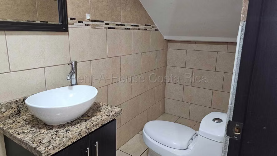 Casa en Alquiler La Union Cartago
