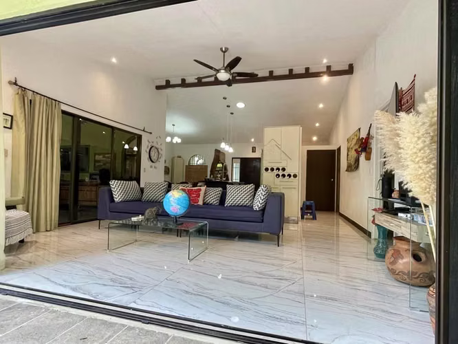 Casa de 2 Habitaciones con Casa de Huéspedes en Venta en Ciudad Colón 27066 - Imagen 11