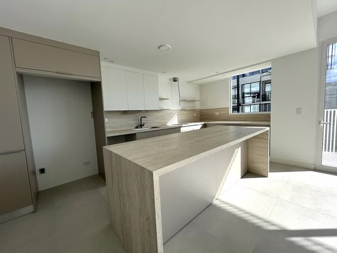 Penthouse de lujo para estrenar en Rohrmoser – Vistas espectaculares de la ciudad y la montaña ID25933 - Imagen 5