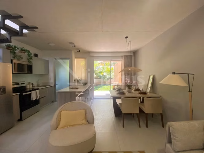 id 42933 Estrene casa en condominio Bhora!