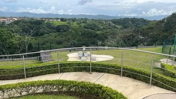 Casa en Venta en Condominio | Ciruelas, Alajuela