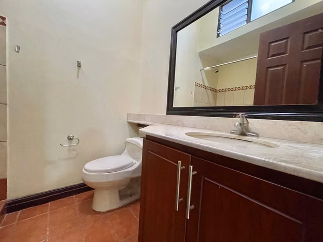 Casa en alquiler en Pozos Santa Ana  con Linea Blanca - Imagen 13